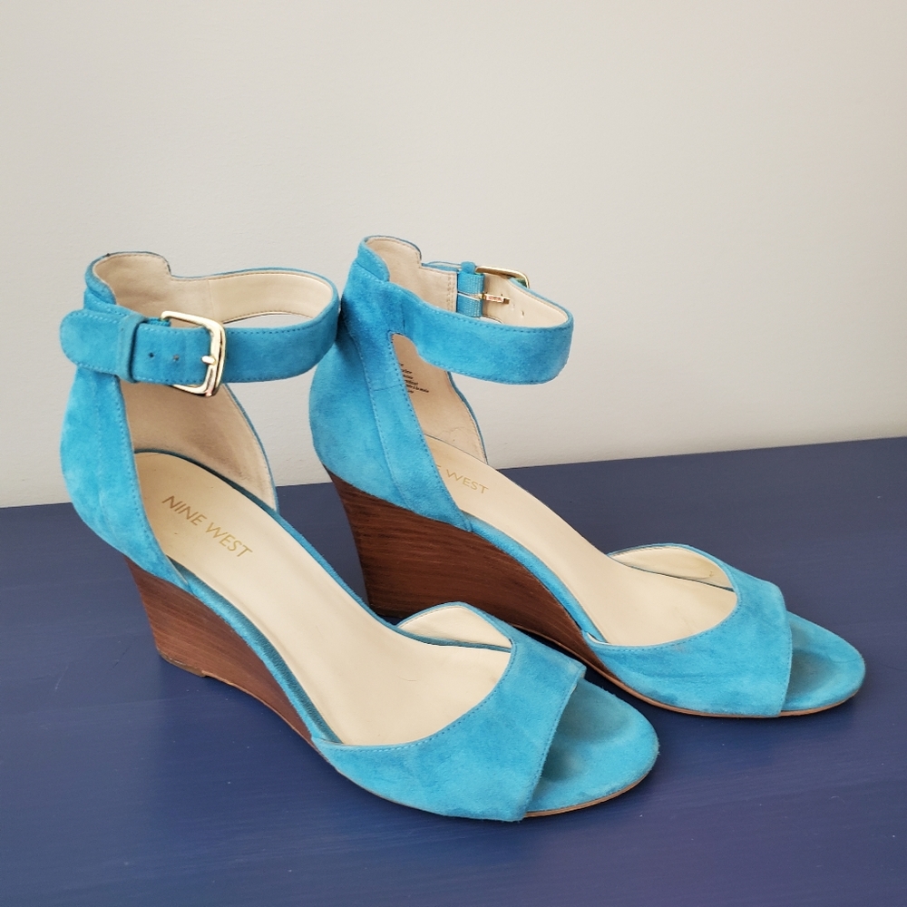 Nine West wedge sandals